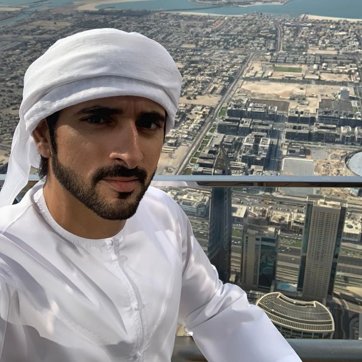 أحمد ب. – جدة